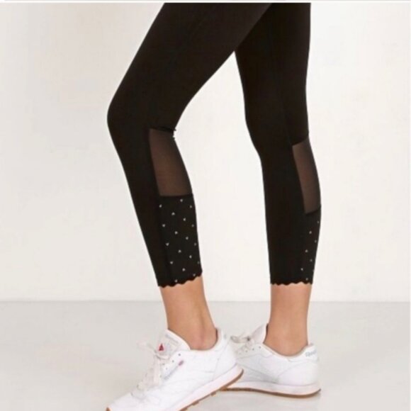 Varley Size Small Emory 7/8 Legging Scallop Hem High Rise Mesh Panel Black - Picture 7 of 8
